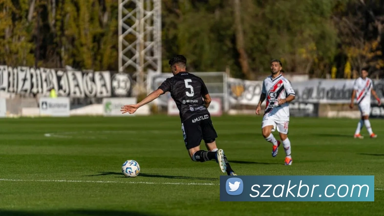 欧洲杯夺冠赔率更新公布：热门与冷门球队倍数对比及押注风险提示